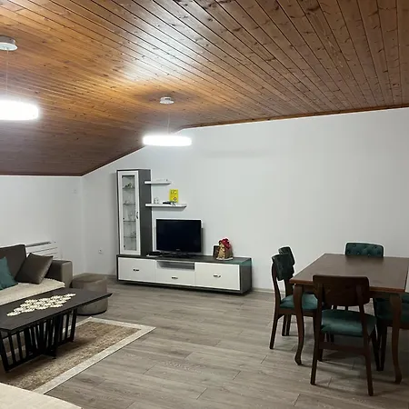 Quiet Space Guest house Farke e Madhe