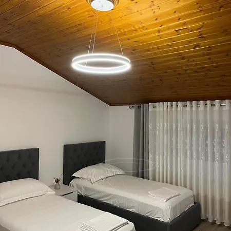 Quiet Space * Farke e Madhe