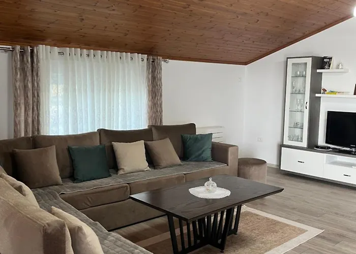 Quiet Space * Farke e Madhe