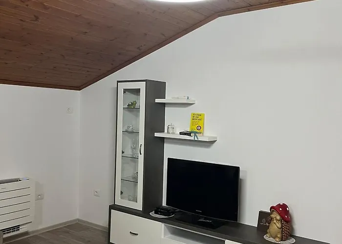 Quiet Space بيت ضيافة